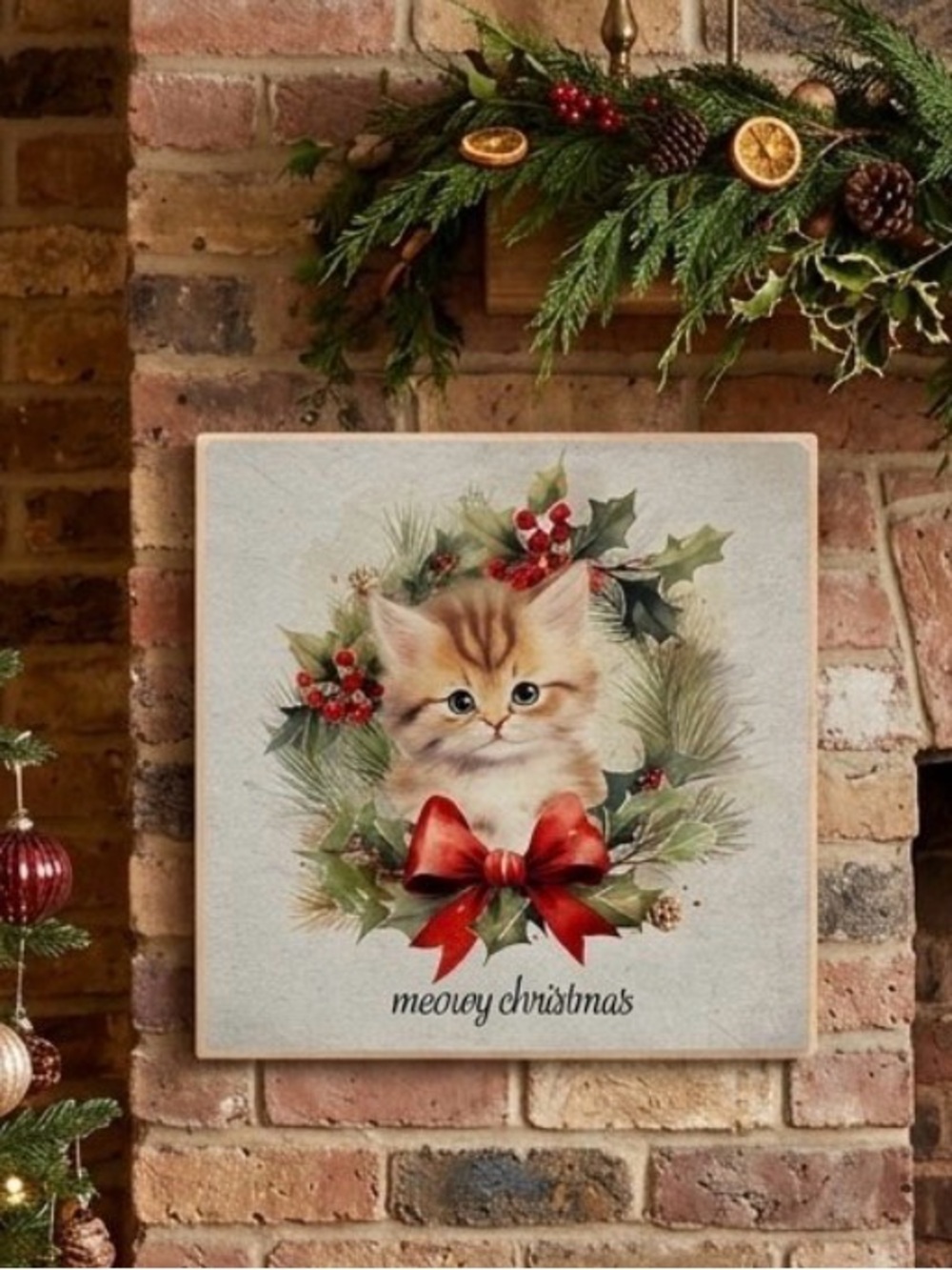 🎄 Festive Kitten Holiday Wall Art - Red Bow Meowy Christmas🎄